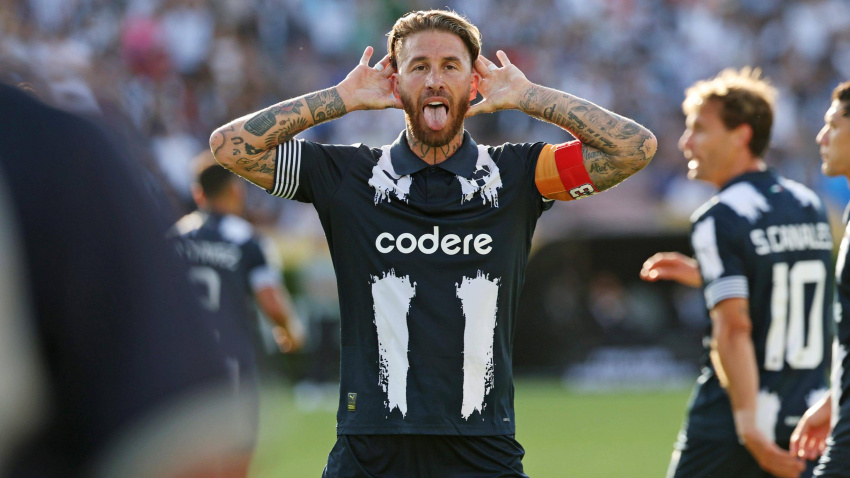 Sergio Ramos marcó el gol de Rayados ante el Inter de Milán.