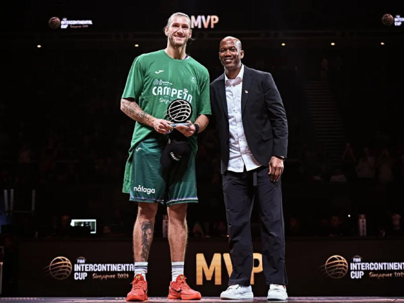 Osetkowski fue nombrado MVP en la pasada Intercontinental en Singapur.