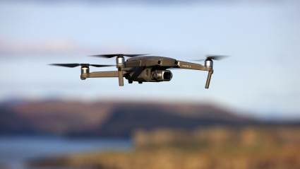 Un dron en pleno vuelo