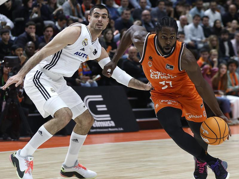 La aportación de Ojeleye, con su físico y experiencia, debe ser decisiva para Valencia Basket