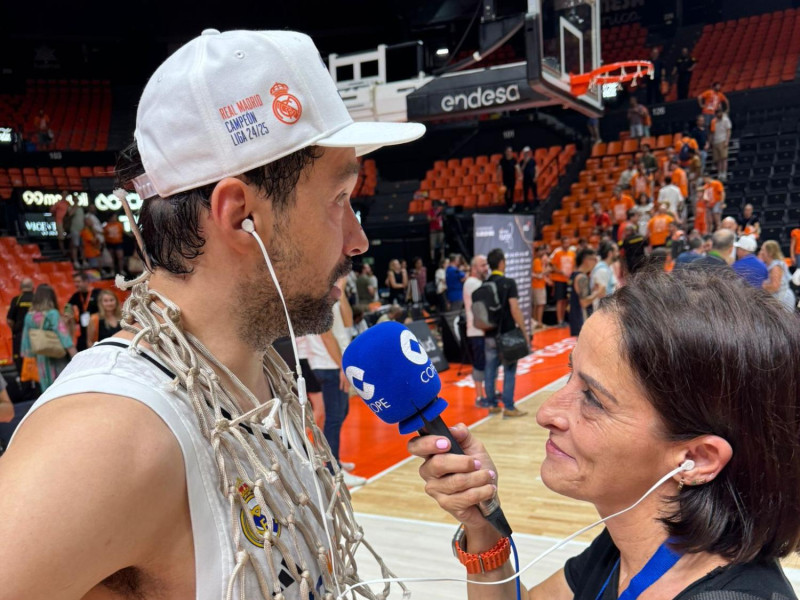 Sergi Llul, con Pilar Casado