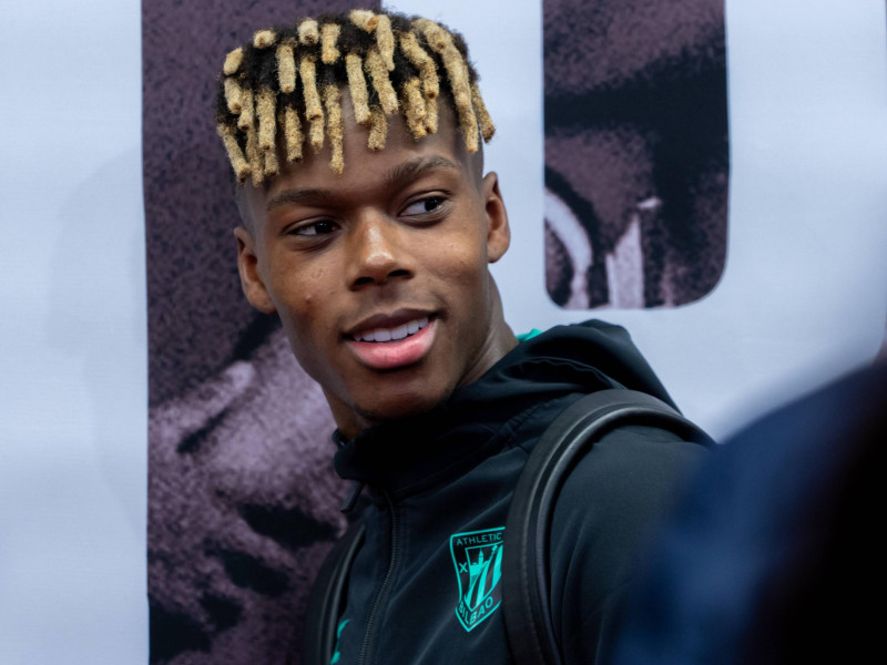 Nico Williams, antes de un encuentro con el Athletic