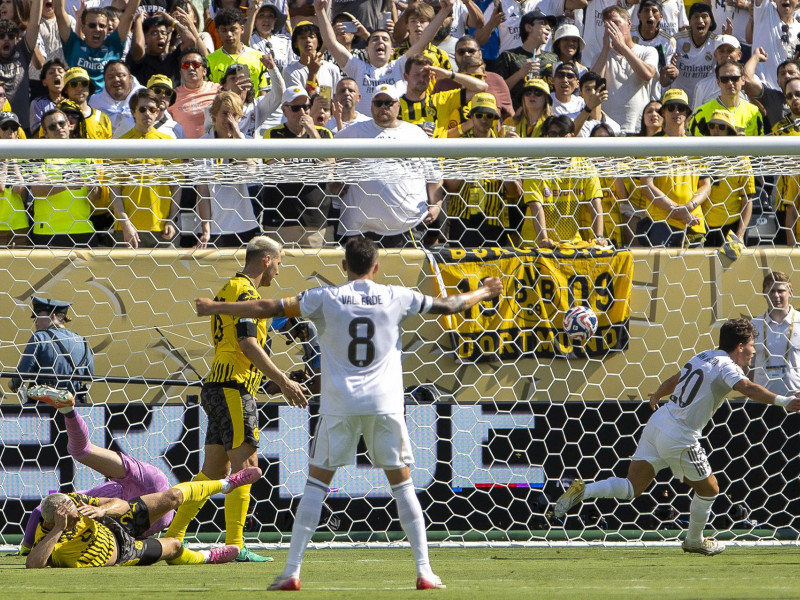 Fran García celebra el 2-0 del Real Madrid contra el Borussia Dortmund