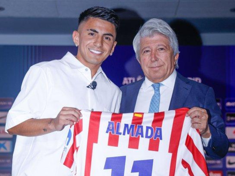 Almada y Cerezo, jugador y Presidente del Atlético de Madrid