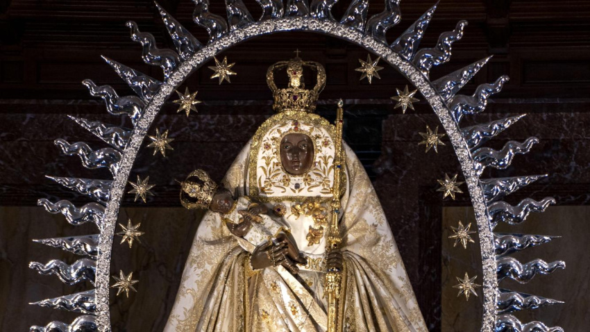 La virgen negra de la basílica de la Candelaria