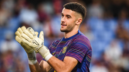 Joan García ya es por fin jugador de pleno derecho del FC Barcelona tras ser inscrito en LaLiga.