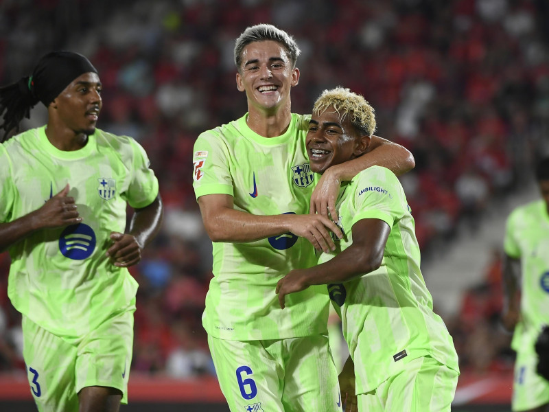 Lamine Yamal celebra el tercer gol del Barcelona ante el Mallorca