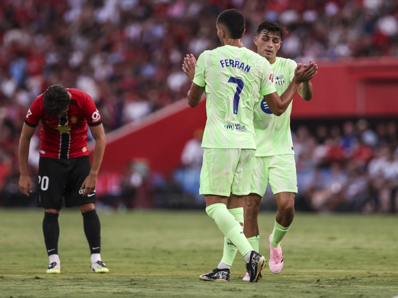 Ferran Torres del FC Barcelona celebra un gol durante la liga española, La Liga EA Sports, partido de fútbol disputado entre el RCD Mallorca y el FC Barcelona en el Estadio Son Moix