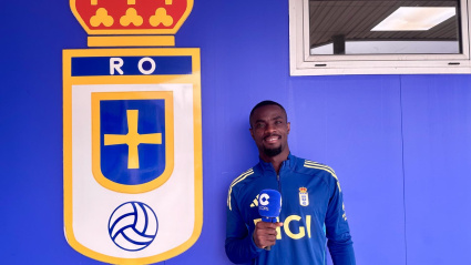 Bailly con el micrófono de COPE en El Requexón.