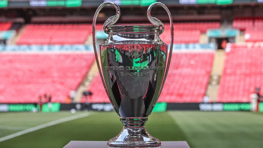 El trofeo de la Champions League en Wembley