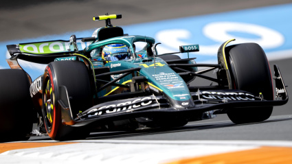 Fernando Alonso acabó segundo y pegado a Norris en los libres 2 en Zandvoort.