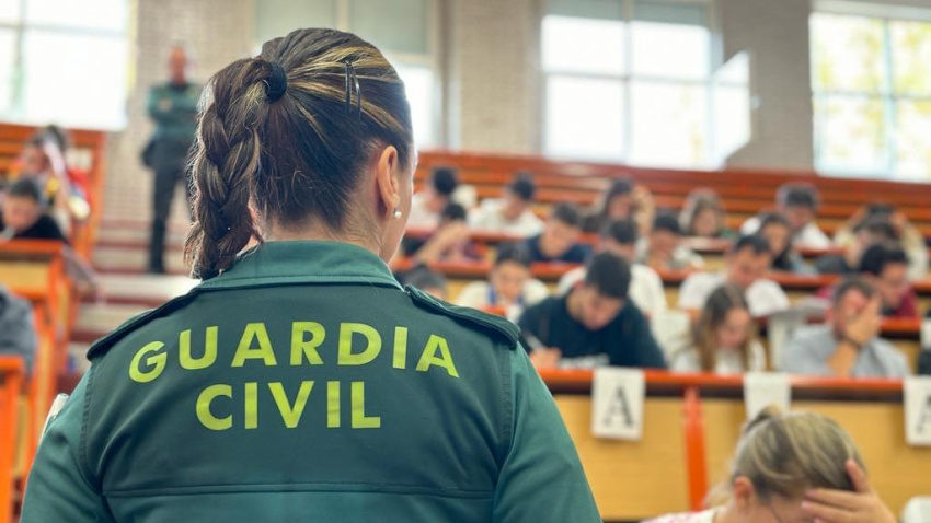 Hoy sábado: cerca de 28.000 aspirantes se examinan para la Guardia Civil