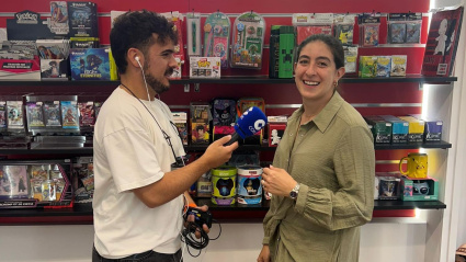 Jacqueline, una de las personas a cargo de la tienda