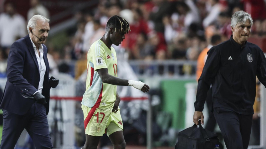 Nico Williams fue cambiado antes del descanso del Turquía - España