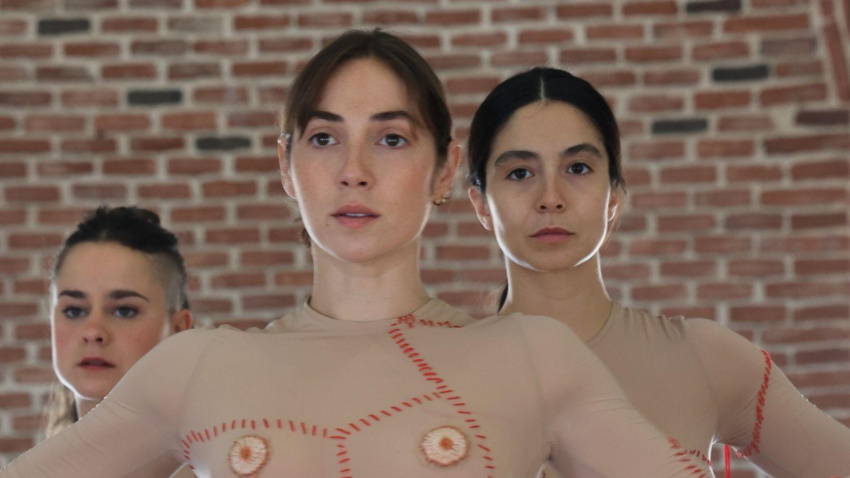 Foto del ensayo de Lake Machine antes de su estreno en el palacio