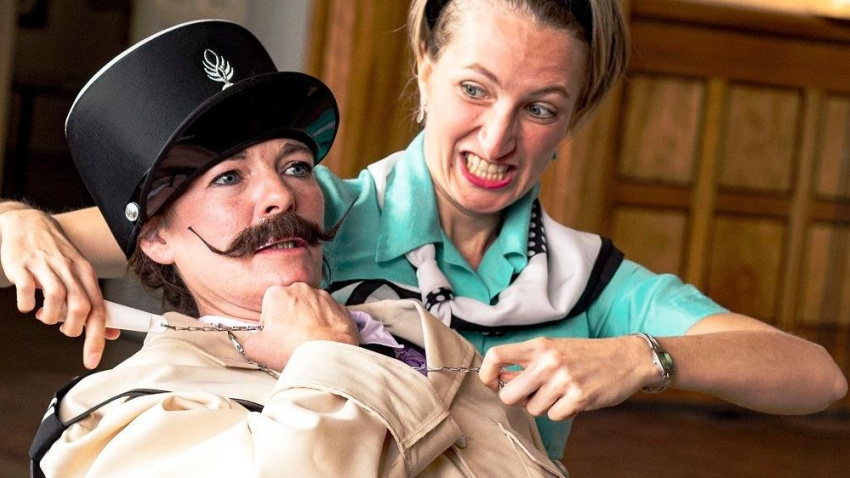 Un festín para detectives que acoge el restaurante Señor Pato