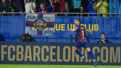Ferran Torres celebra el gol en el Barcelona - Getafe