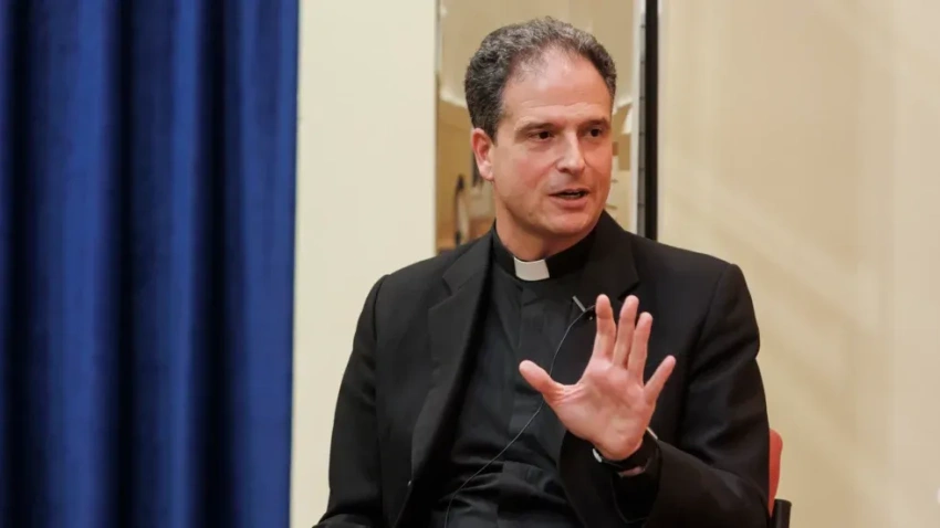 ULI-2002-0176-980x653