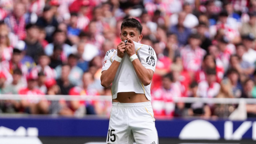 Güler celebra el 1-2 del Real Madrid contra el Atlético