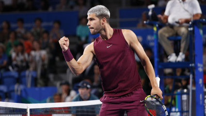 Carlos Alcaraz vuelve a unas semifinales en el torneo de Tokio.