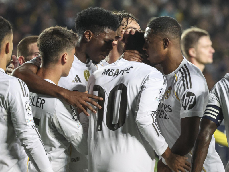 Mbappé celebra su gol en Champions, en el Kairat Almaty - Real Madrid