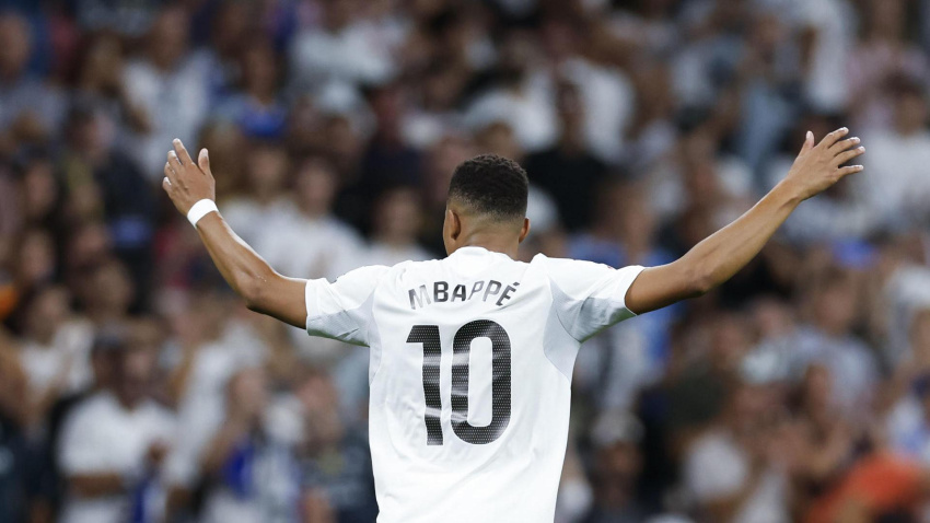 Mbappé celebra el 3-1 del Real Madrid contra el Villarreal