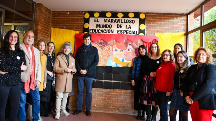 Imagen del pase especial de 'Buffalo Kids' en el Centro de Educación Especial Virgen del Amparo