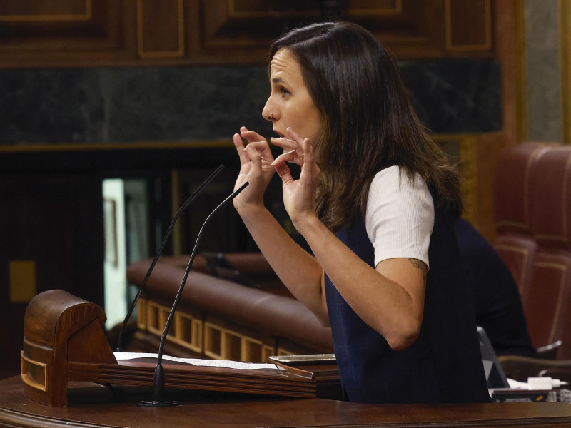 La diputada de Podemos Ione Belarra interviene en el pleno del Congreso de los Diputados