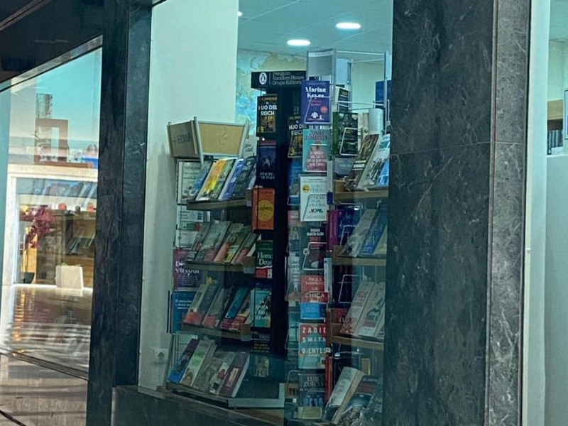 La Cámara de Comercio de Motril nos presenta "Librería Futuro"