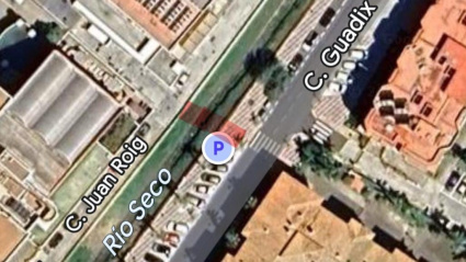 Sale a licitación la pasarela sobre río Seco en Almuñécar, que conectará las calles Guadix y Juan Roig