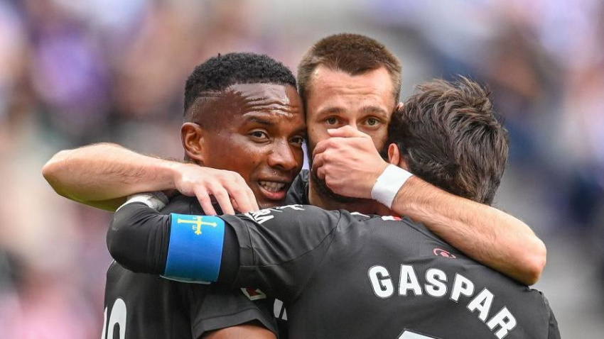Otero celebra su primer gol en Valladolid