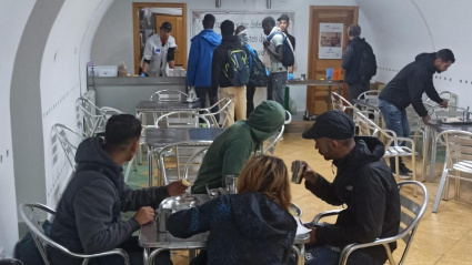 Cáritas alerta del colapso en Jaén: decenas de temporeros duermen en la calle