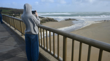 Fuertes rachas de viento en El Sardinero