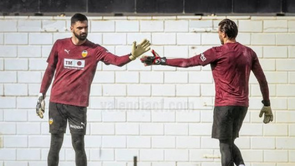 La continuidad de Mamardashvili un año más sorprendió al macedonio