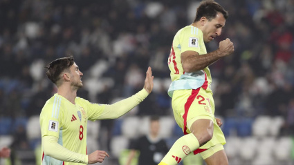 Oyarzabal celebra el 0-1 de la selección española contra Georgia