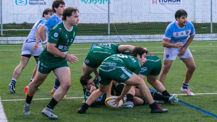 Jaén Rugby se impone a la lluvia y a la presión para sumar una victoria clave