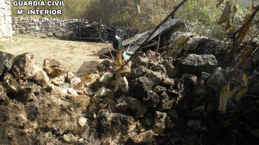 El SEPRONA de la Comandancia de Burgos inició una exhaustiva investigación para determinar las causas por las que el pasado 18 de septiembre ardieron 0’16 hectáreas de monte bajo y pastizal