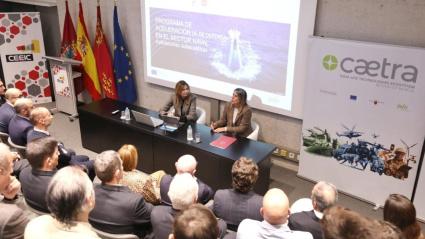 Presentación aceleradora en el CEEIC