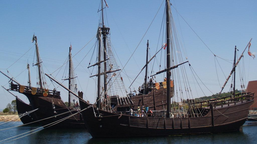 Cristóbal Colón fue el primero en escribir “terral” en su diario: así viajó la palabra a lo largo de la historia hasta convertirse en símbolo de Málaga