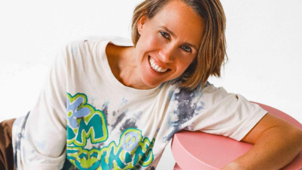 En la imagen, Silvia Echeverría, fundadora de Naw con algunos de sus modelos.