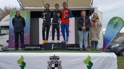 La prueba, celebrada este domingo en la capital, ha sido la última cita puntuable del circuito de campo a través de la Diputación Provincial