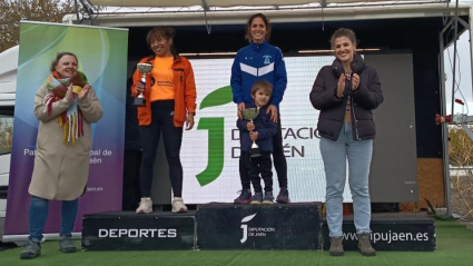 La prueba, celebrada este domingo en la capital, ha sido la última cita puntuable del circuito de campo a través de la Diputación Provincial