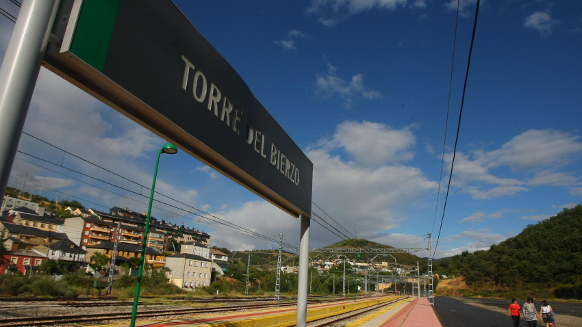 Estación de tren de Torre del Bierzo (León), lugar donde se produjo el accidente de tren en 1944 en la que murieron entre 500 y 800 personas