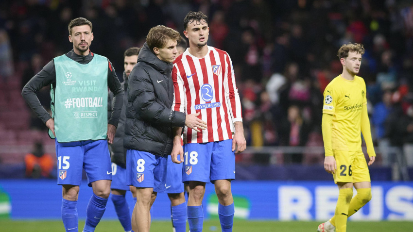 Los jugadores del Atlético se lamentan tras la derrota frente al Bodo/Glimt