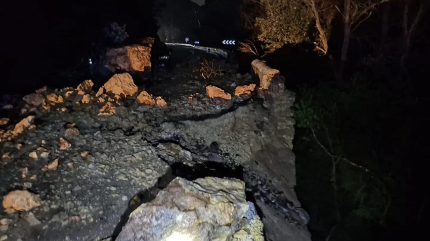 El desfiladero de los Hocinos (Burgos) tardará "meses en estar absolutamente transitable" tras la caída de una roca de 30 toneladas