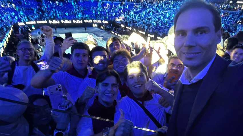 Lucas Melero junto a Rafa Nadal y sus amigos, otra foto que no olvidarán jamas.