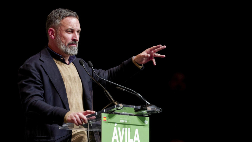 El presidente de Vox, Santiago Abascal, durante un acto del partido hoy en Ávila