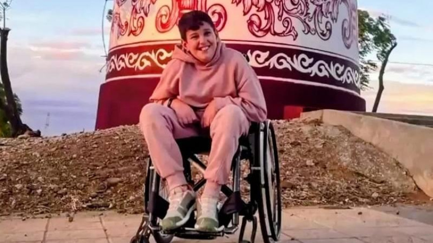 Gonzalo, un niño de 11 años con una enfermedad rara