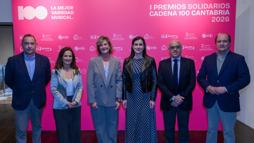 A la gala de premios acudieron algunas personalidades de la sociedad cántabra