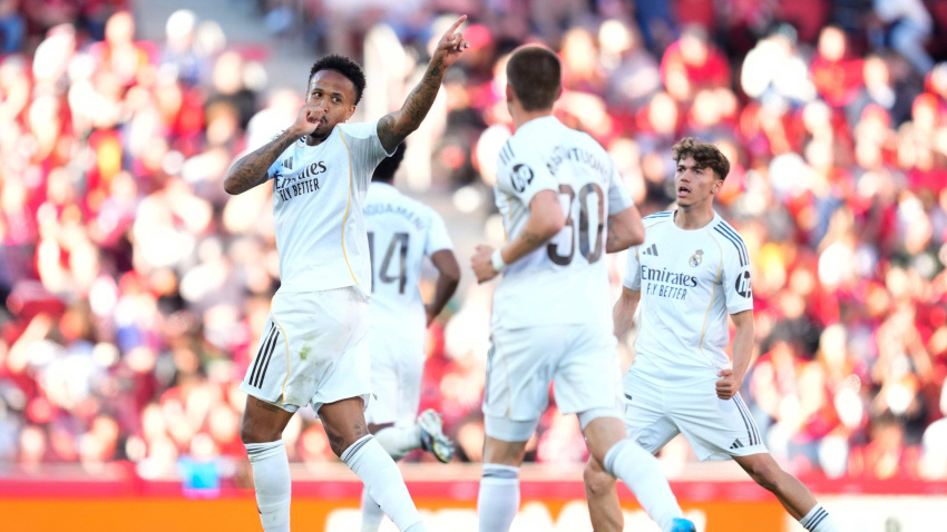 Militao celebra su partido, en el Mallorca - Real Madrid